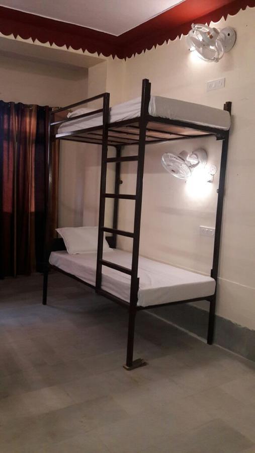 Wow Backpackers Hostels Amritsar Extérieur photo